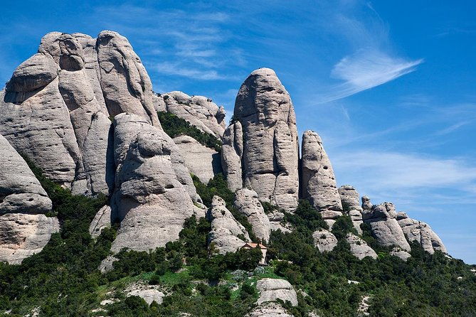 easy-montserrat-half-day-trip-from-barcelona