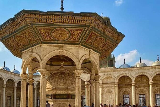 emam-elshafei-mosques-of-ala-elbayt-and-khan-elkhalili-market
