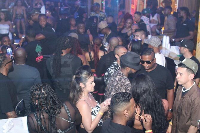 empire-lounge-punta-cana-hip-hop-night-out-vip-experience