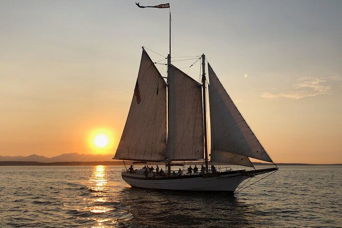evening-colors-sunset-sail-tour-in-seattle