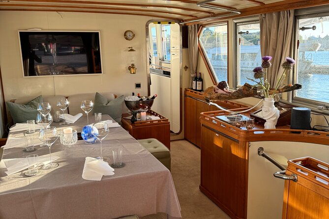 exclusive-yacht-tour-of-stockholm-sunset-dinner-lunch-cruise-4