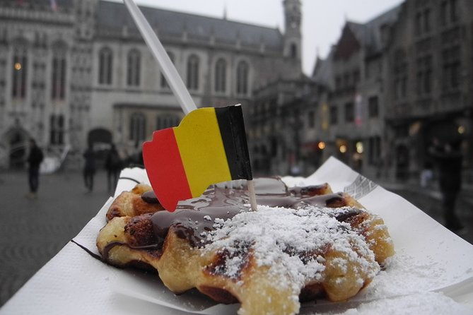 experience-the-best-of-bruges-on-a-private-tour-with-boat-ride