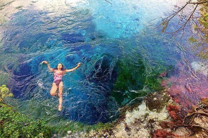 explore-blue-eye-the-monument-of-nature