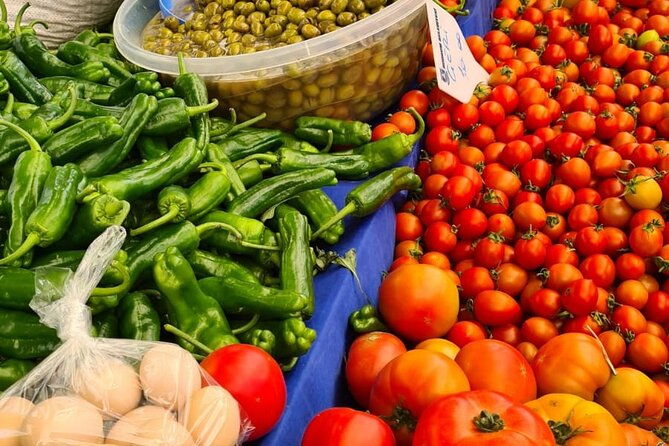 farmers-market-visit-turkish-cooking-class