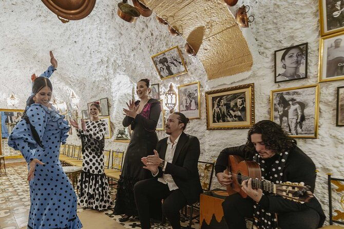 flamenco-show-in-cueva-los-amayas