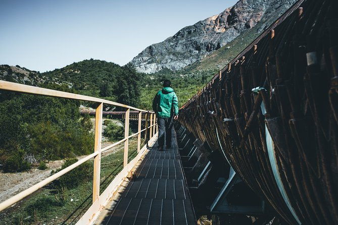 from-santiago-to-the-andes-4x4-horseback-riding-waterfall-visit-and-barbecue