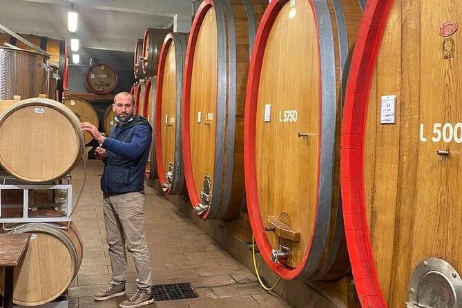 full-day-barolobarbaresco-wine-tour-from-milano-with-a-local-winemaker-2