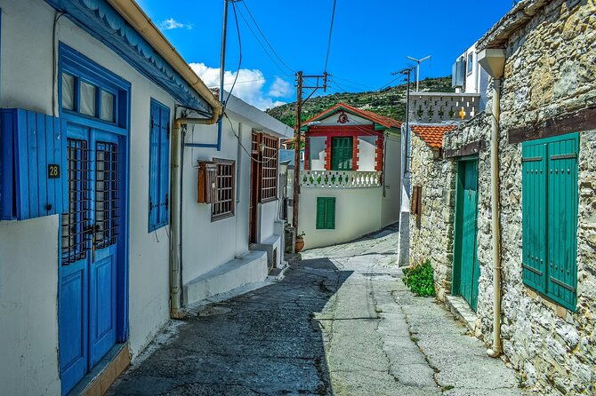 full-day-tour-in-troodos-mountains-villages-waterfalls