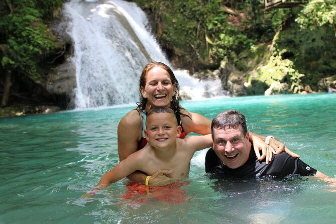 full-day-tour-of-blue-hole-and-dunns-river-falls-with-pick-up
