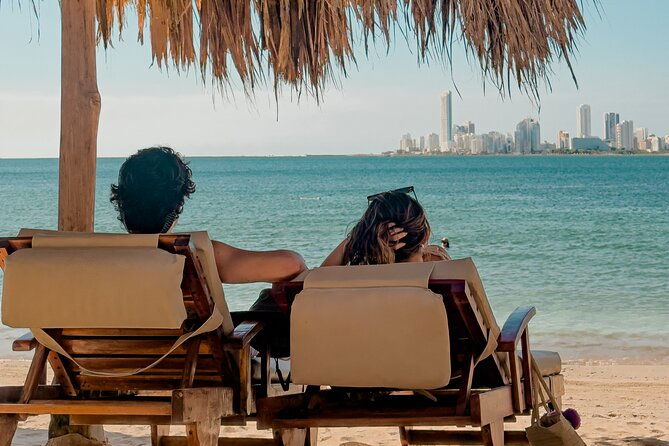 full-day-visiting-3-islands-3-beach-clubs-rosario-barut-bomba