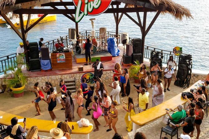 fullday-at-margaritaville-7mile-beach-ricks-cafe-in-negril