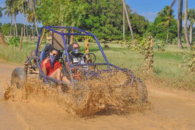 fun-extreme-buggy-tour-on-the-roads-of-macao-and-visit-the-cave-with-transport