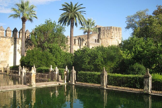 gardens-fortress-of-catholic-kings-tickets-tour-in-english-2