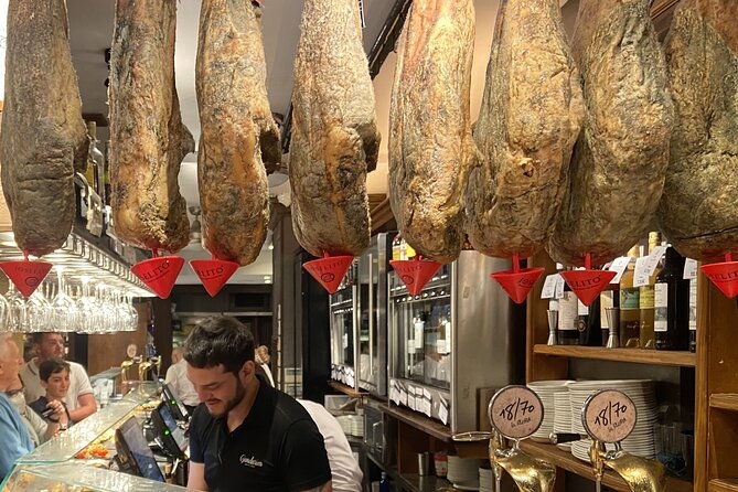 gastronomic-private-tour-of-pintxos-in-san-sebastian