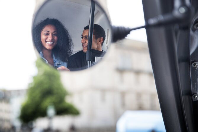 geneva-chocolate-tasting-tour-in-a-private-taxibike-2