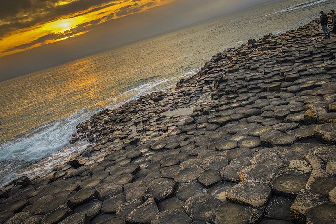 giants-causeway-game-of-thrones-tour-from-belfast