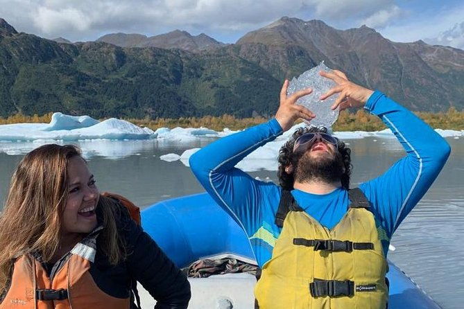 glacier-blue-kayak-grandview-tour-2