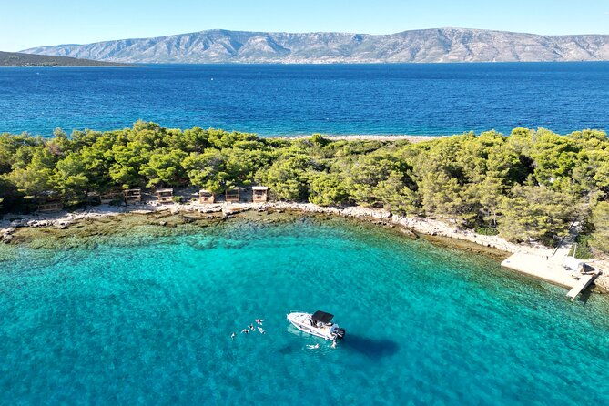 golden-horn-beach-north-shore-of-hvar-island-private-boat-tour-2