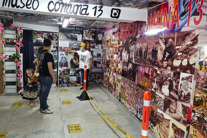grafitour-comuna-13-more-than-a-tour-an-experience