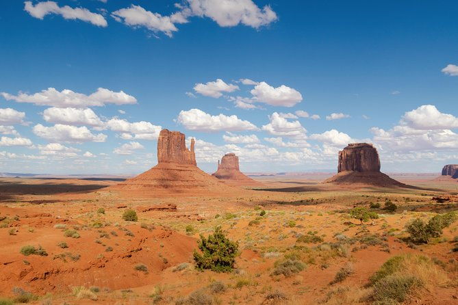 grand-canyon-monument-valley-and-zion-winter-3-day-tour-from-las-vegas