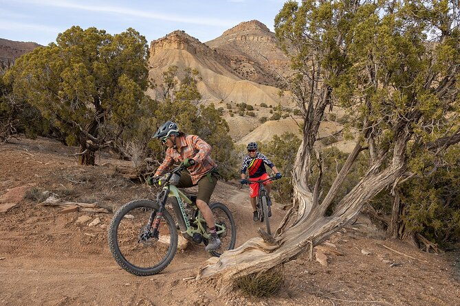 guided-e-mountain-biking-tour-klondike-bluff-trail