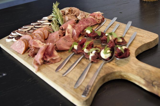 guided-food-tour-haarlem-min-2-persons-many-local-tastings