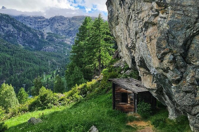 guided-hiking-half-day-in-zermatt-2