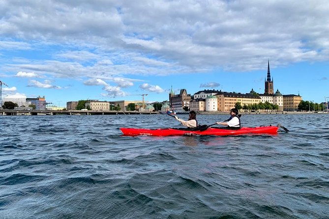 guided-kayak-tour-in-central-stockholm
