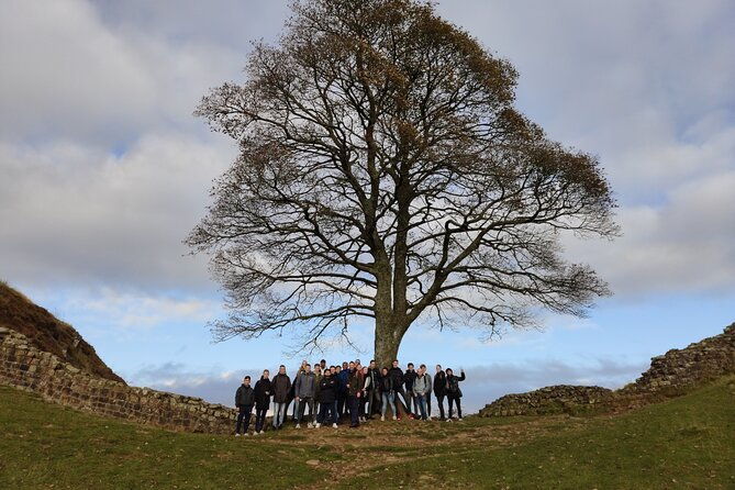 hadrians-wall-day-tour-a-guided-walk-of-the-roman-frontier-2