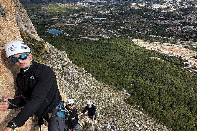 half-day-climbing-experience-on-via-ferrata-del-ponoig-2