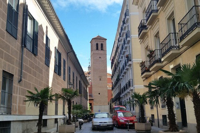 half-day-madrid-history-and-legends-private-walking-tour-with-hotel-pick-up-2