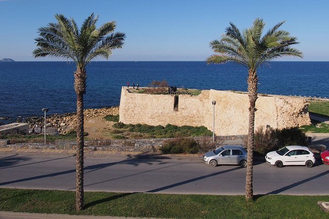 half-day-private-tour-to-knossos-palace-skip-the-line-panoramic-city-tour