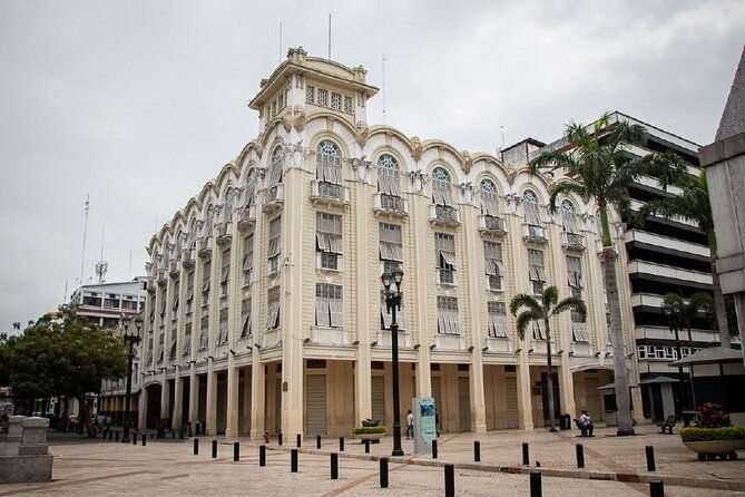 half-day-walking-tour-of-guayaquil-pearl-of-the-pacific