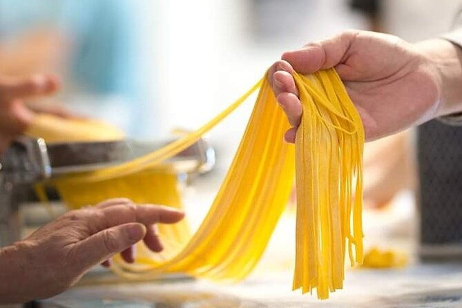 hands-on-deluxe-traditional-4-course-dinner-with-fresh-pasta