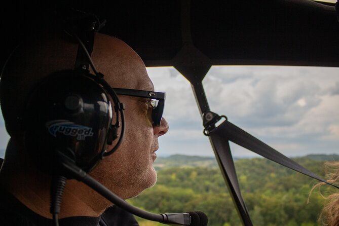 helicopter-ride-in-smoky-mountain-sevierville-great-smoky-tour