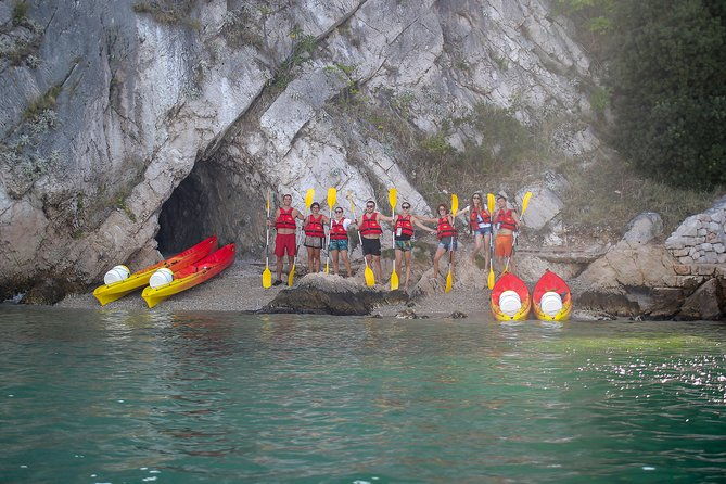 hidden-sibenik-kayaking