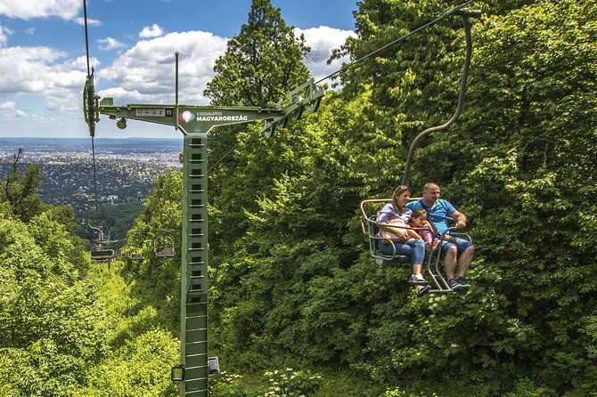 hiking-chairlift-ride-viewpoints-in-budapest
