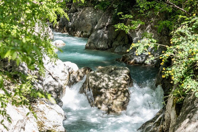 hiking-menalon-lousios-gorge