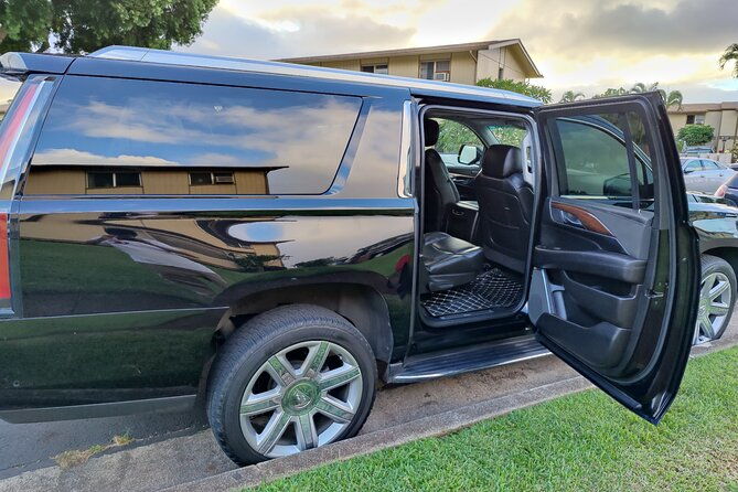 honolulu-airport-waikiki-hotels-private-transfer-by-luxury-suvup-to-5-people