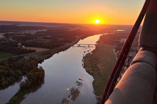 hot-air-ballooning-chambord-blois-chenonceau-cheverny-or-chaumont
