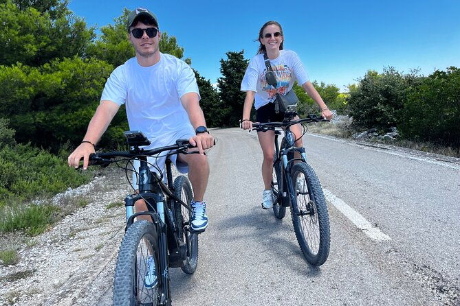 hvar-island-guided-e-bike-adventure