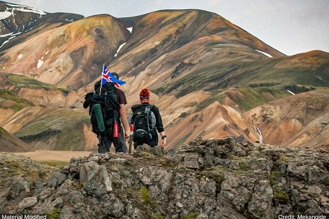 iceland-see-experience-it-all-in-9-days-1st-class-custom-tours