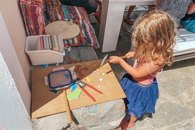 karpathos-creative-workshop-for-mosaic-in-the-vineyard