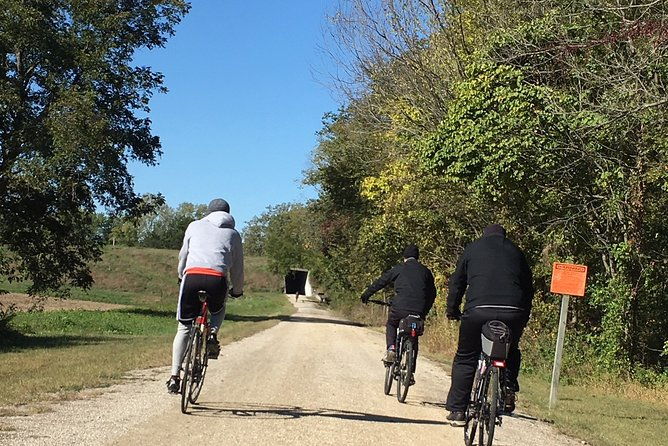 katy-self-guided-tours-6-days-from-clinton-to-st-charles-1-tour-on-the-katy