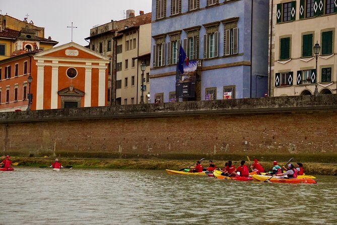 kayak-tour-on-the-river-arno-pisa-aperitif-upon-request
