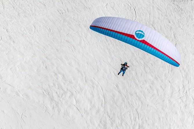 klosters-tandem-paragliding-flight-from-gotschna