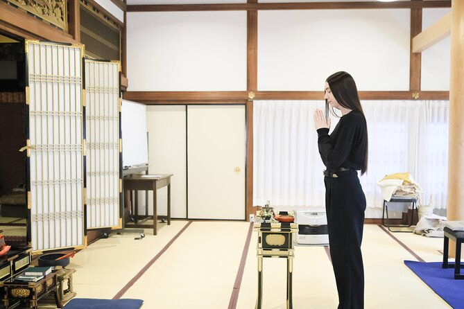 kyoto-incense-experience-at-the-imperial-household-temple
