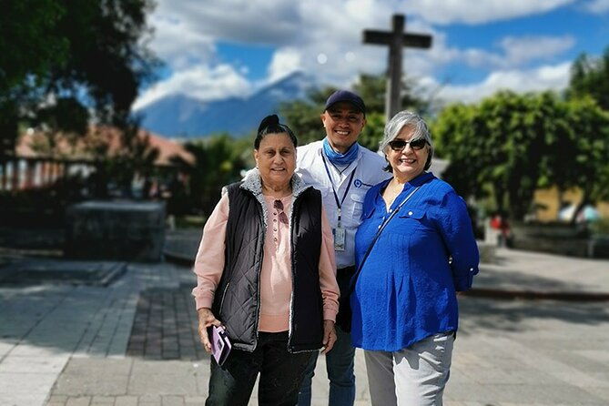 la-antigua-guatemalas-surrounding-villages-culture-color