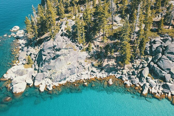 lake-tahoe-luxury-pontoon-boat-rental-captain-cost-not-included-2