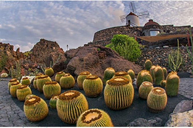 lanzarote-highlights-private-tour-with-pickup-price-per-vehicle-not-p-p